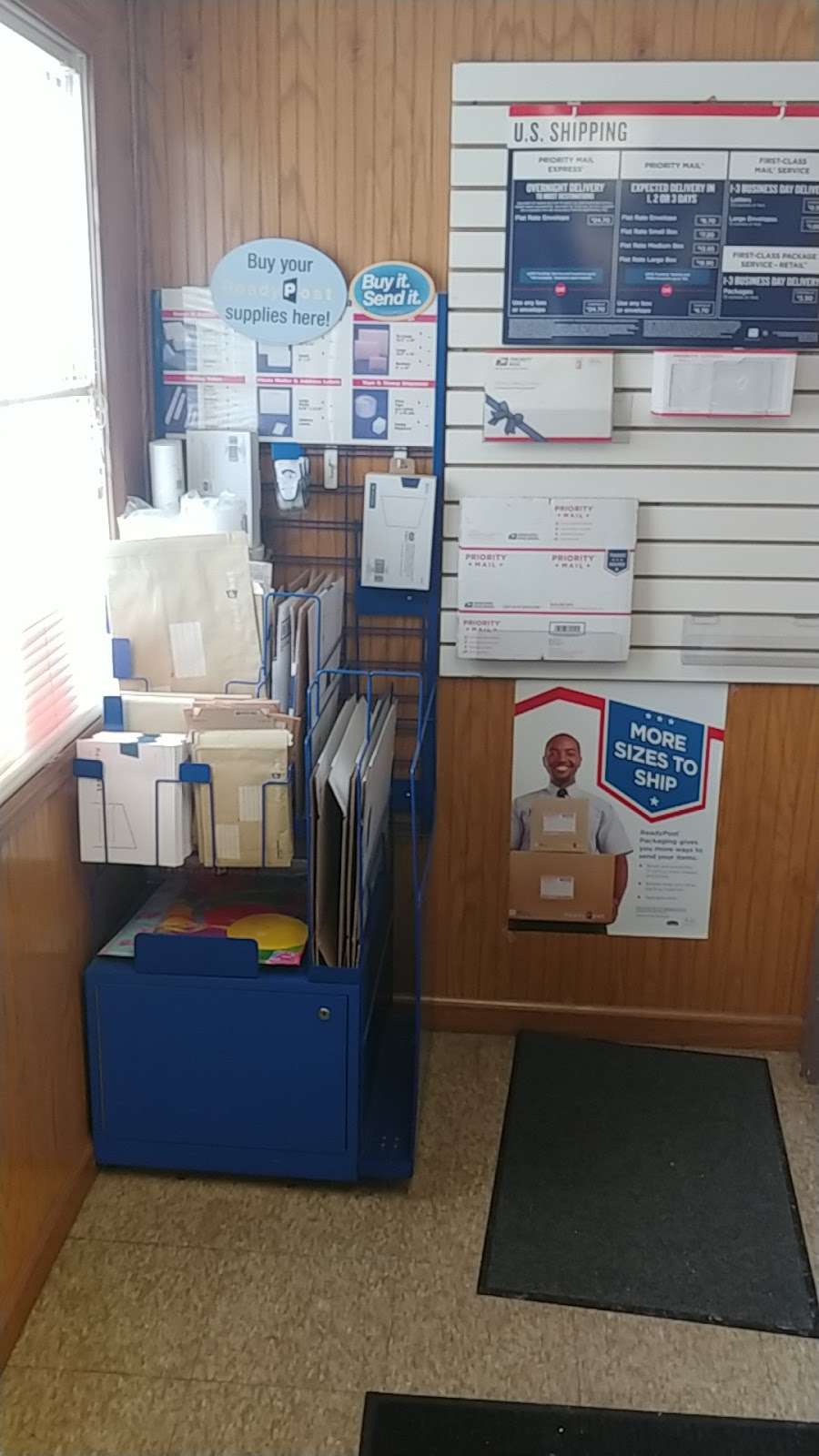 United States Postal Service | 4250 Kent St, Fair Oaks, IN 47943, USA | Phone: (800) 275-8777