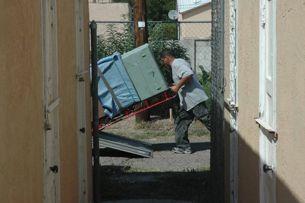 Albuquerque Discount Movers | 2209 Ana Ct NW, Albuquerque, NM 87120, USA | Phone: (505) 839-5101