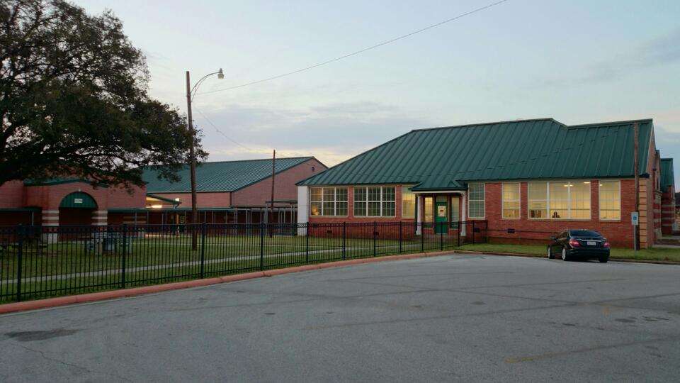 Hempstead Elementary School | 1340 13th St, Hempstead, TX 77445, USA | Phone: (979) 826-2452