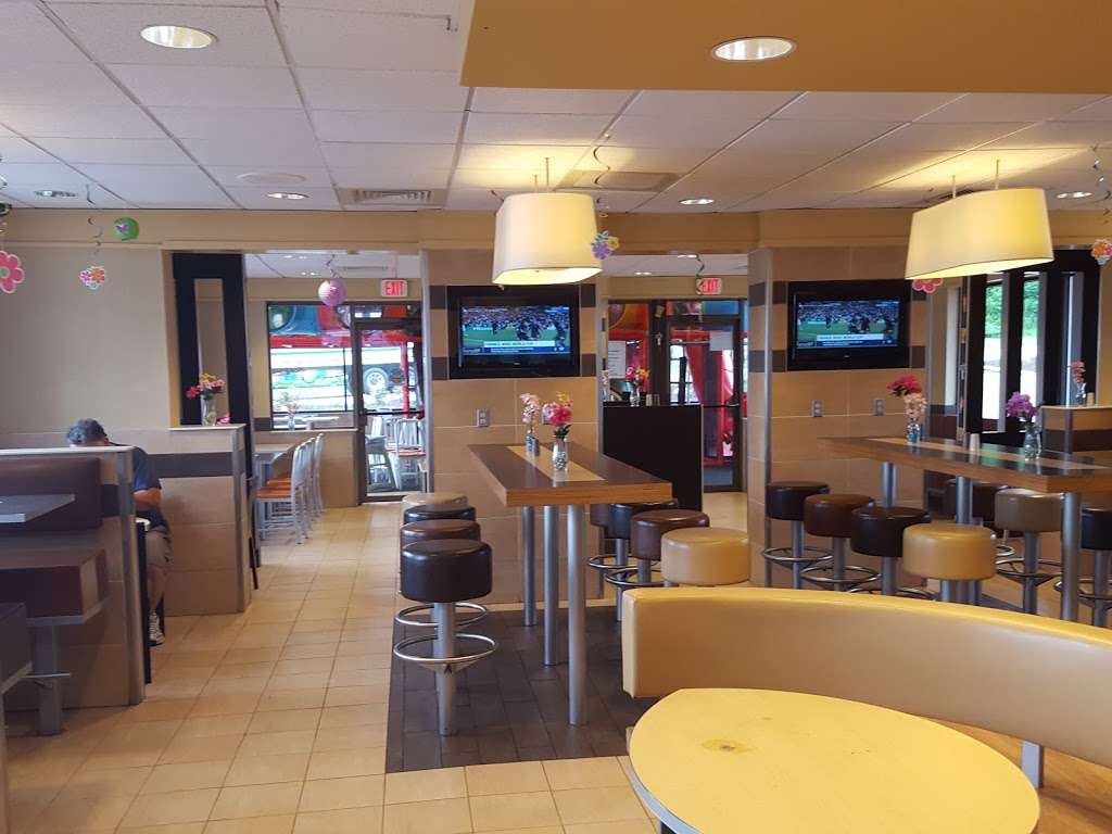 McDonalds | 13 NJ-23, Montague Township, NJ 07827, USA | Phone: (973) 293-3671