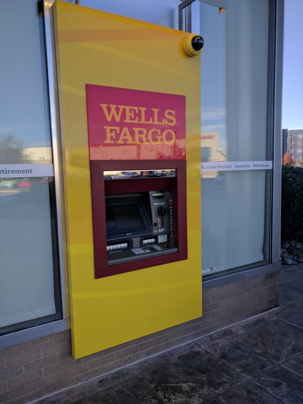 Wells Fargo Bank | 400 S Colorado Blvd Ste 100, Glendale, CO 80246, USA | Phone: (303) 329-2110