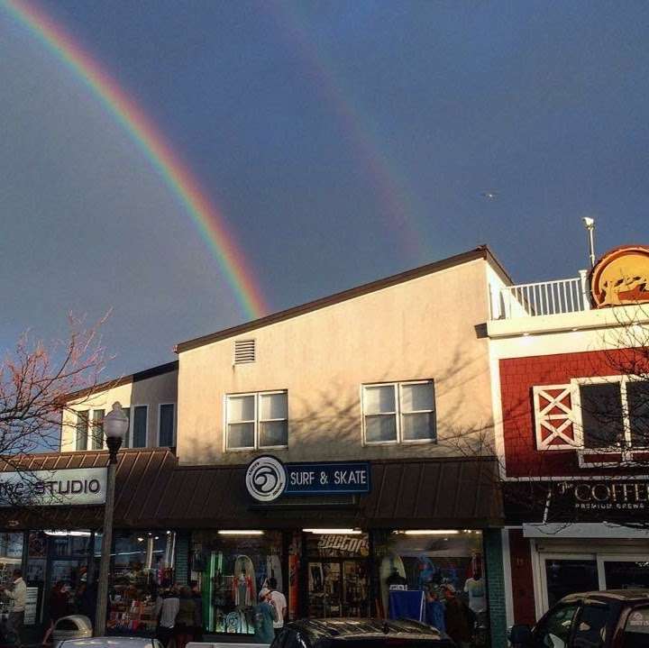 Sierra Moon Surf & Skate | 16 Rehoboth Ave, Rehoboth Beach, DE 19971, USA | Phone: (302) 227-3622