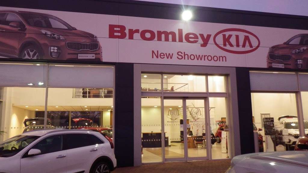 Bromley Kia Chinese Garage | 2a Stone Park Ave, Beckenham BR3 3LS, UK | Phone: 020 8662 6133