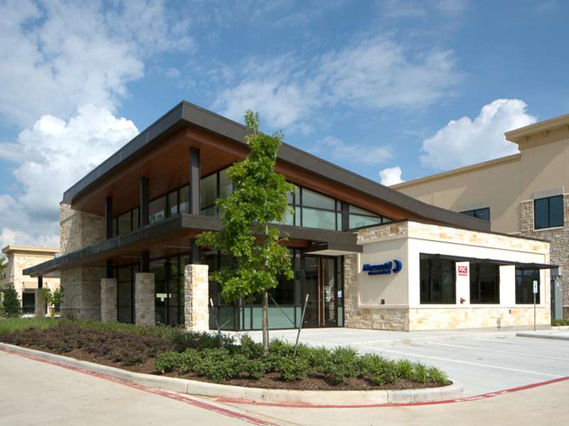 Mercantil Bank | 1735 Research Forest Dr, Shenandoah, TX 77380, USA | Phone: (281) 520-3002