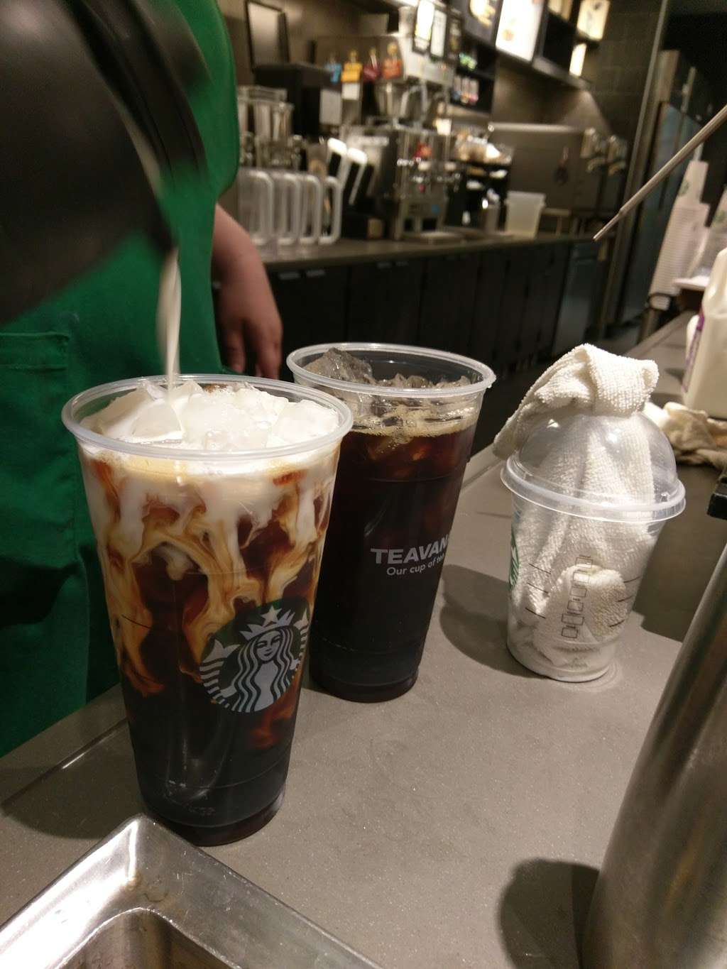 Starbucks | 4775 W Panther Creek Dr A-160, The Woodlands, TX 77381, USA | Phone: (281) 419-6758