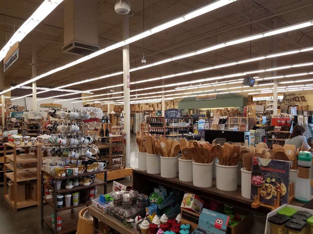 Cost Plus World Market | 1800 E Rio Salado Pkwy Suite 150, Tempe, AZ 85281, USA | Phone: (480) 921-0500