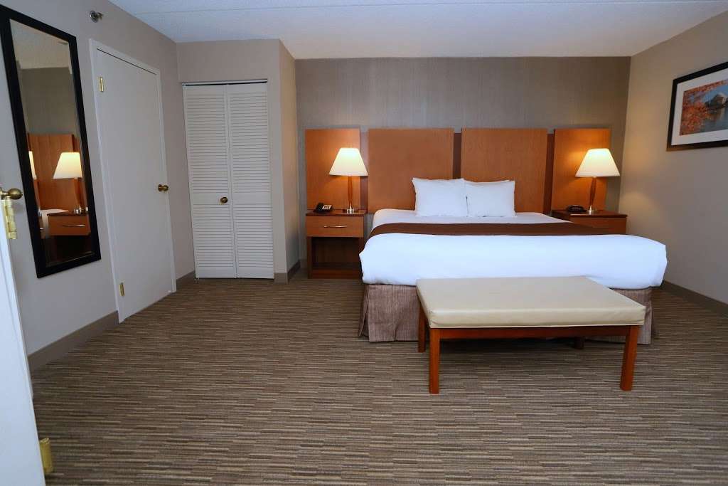 Best Western La Plata Inn | 6900 Crain Hwy, La Plata, MD 20646, USA | Phone: (301) 934-4900