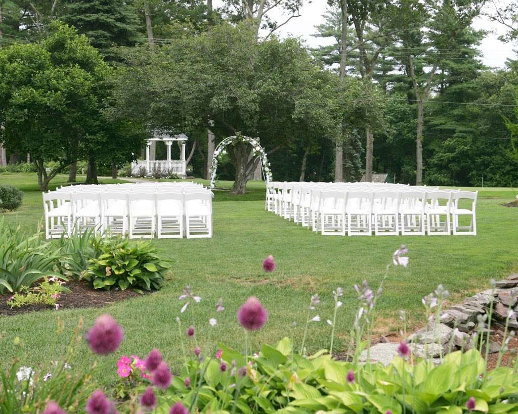 Pembroke Country Club | 94 W Elm St, Pembroke, MA 02359, USA | Phone: (781) 829-2292