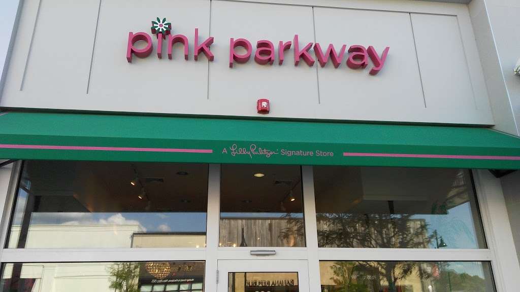 Pink Parkway | 690 Market St, Lynnfield, MA 01940, USA | Phone: (781) 342-5449