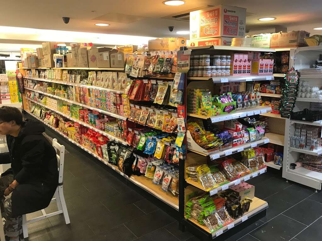 食全超市/小厨 FODAL Oriental Supermarket | 156 Westferry Rd, Isle of Dogs, London E14 3QA, UK | Phone: 020 7536 9008