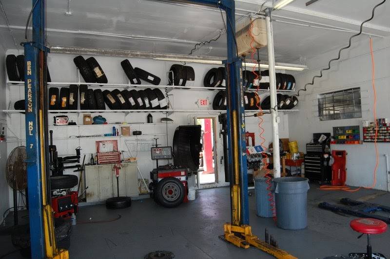 Stirling Tires | 2700 Griffin Rd, Fort Lauderdale, FL 33312, USA | Phone: (954) 391-8024