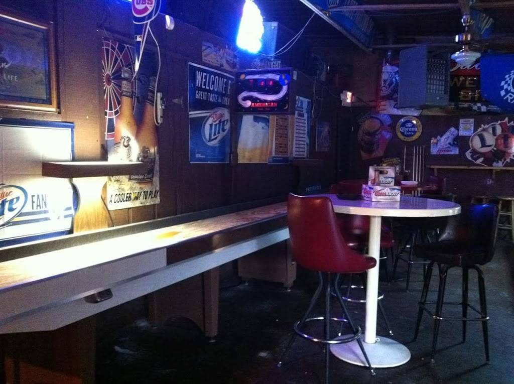 Sit n Bull Pub n Patio | 101 S Main St, Laotto, IN 46763, USA | Phone: (260) 897-3052