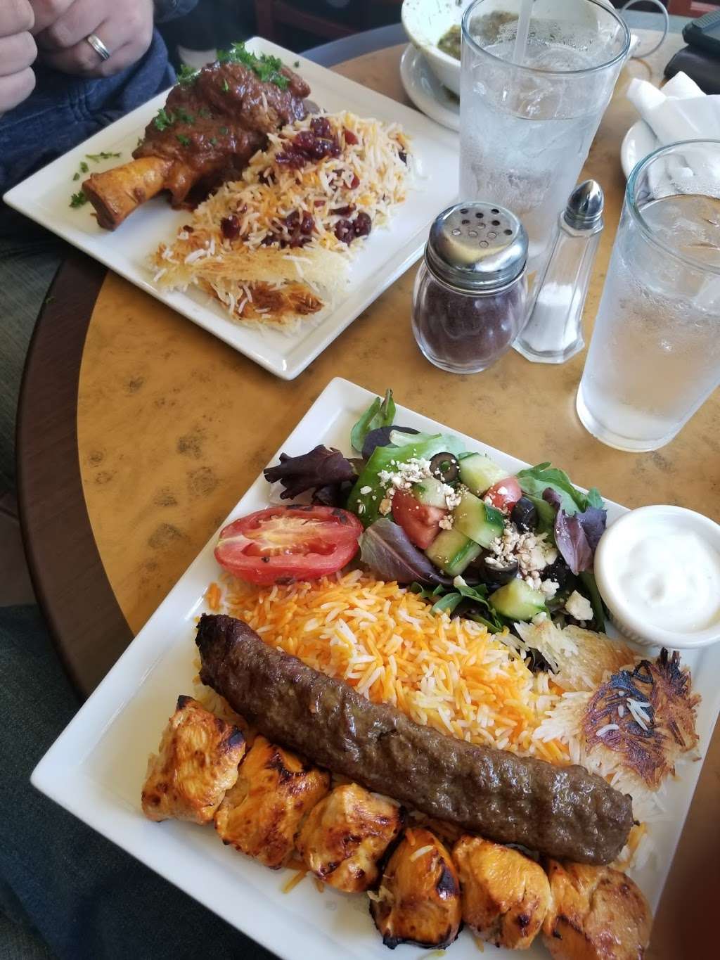 Gypsys Mediterranean Grill | 21 39th Pl, Long Beach, CA 90803, USA | Phone: (562) 433-8850