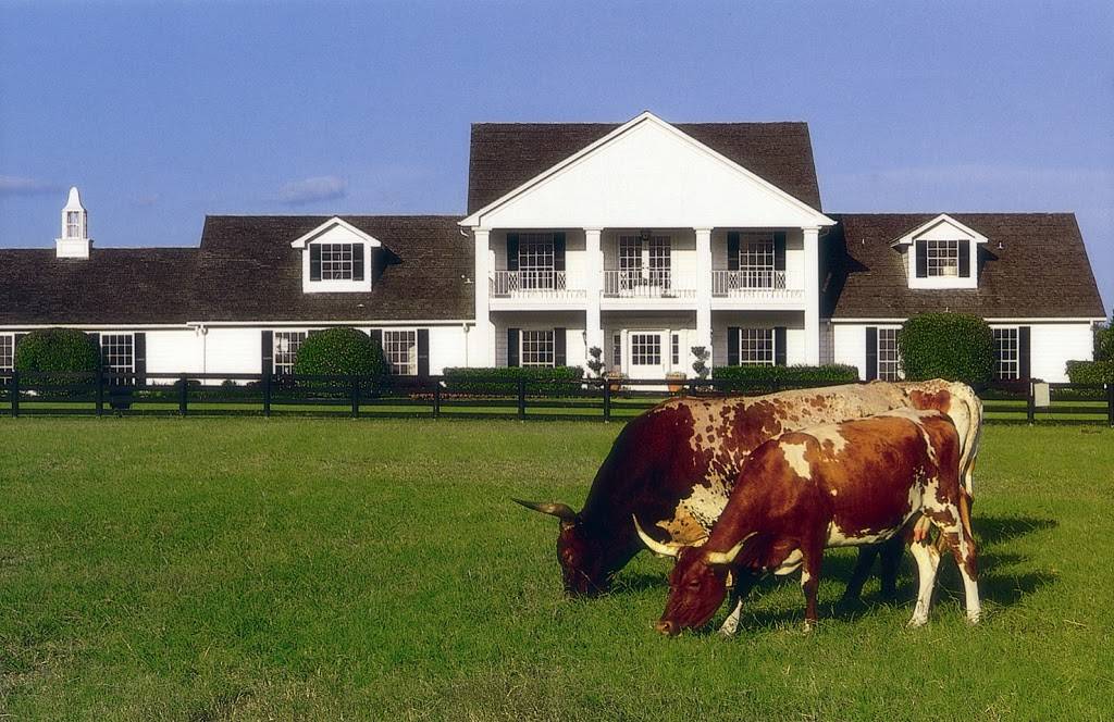 Southfork Ranch | 3700 Hogge Dr, Parker, TX 75002, USA | Phone: (972) 442-7800