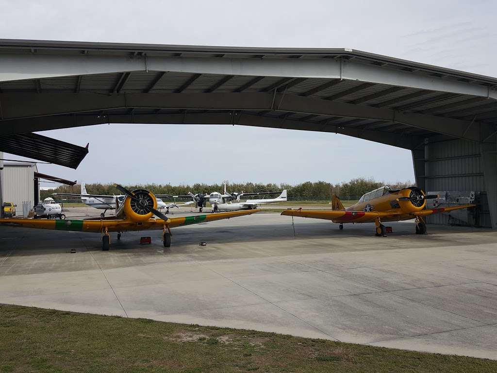 Kissimmee Gateway Airport - 401 Dyer Blvd, Kissimmee, FL 34741