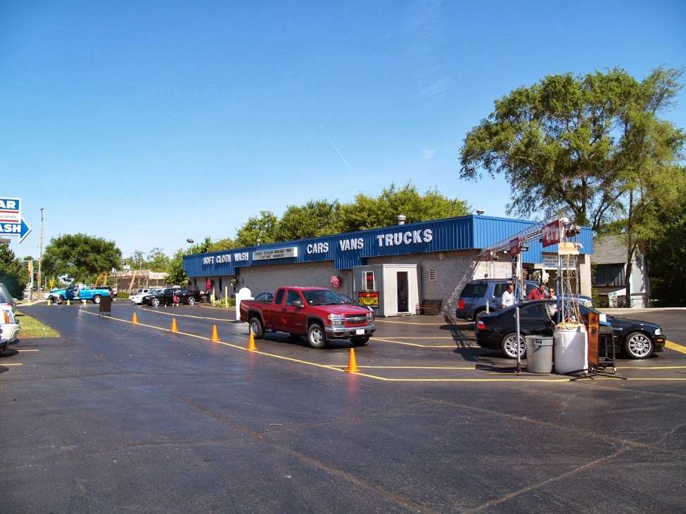 Wauconda Car Wash & Detail Center | 625 W Liberty St, Wauconda, IL 60084, USA | Phone: (847) 526-0259