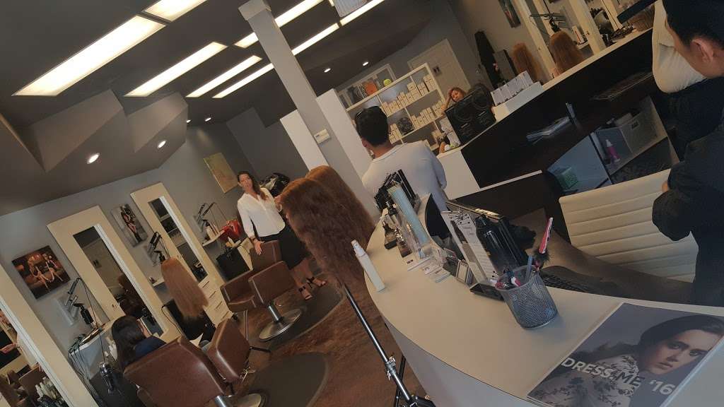 Hair Revolution Salon | 14870 Space Center Blvd Ste J, Houston, TX 77062 | Phone: (832) 224-4074