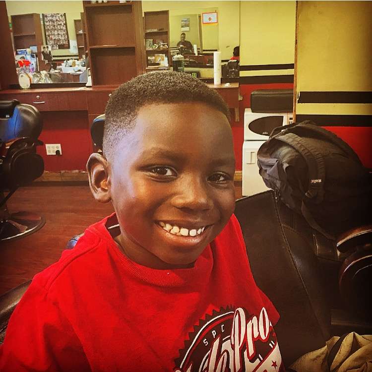 Dubs Barber Shop | 1277 South La Brea Ave, Los Angeles, CA 90019, USA | Phone: (323) 934-3181