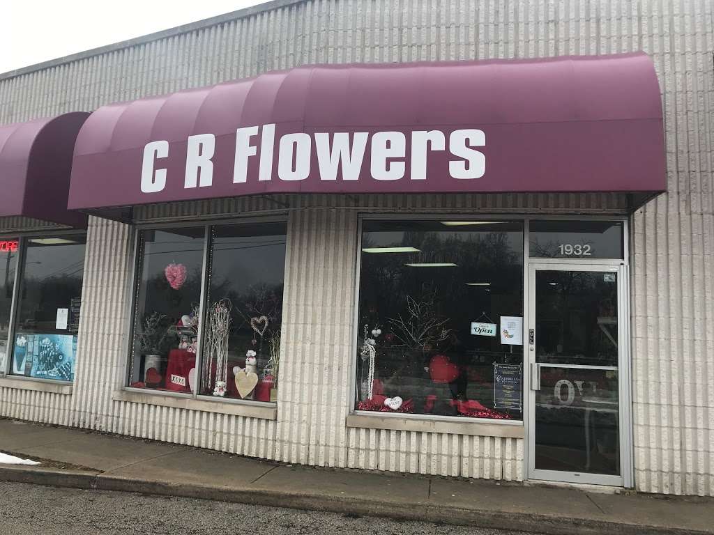 CR Flowers and Things | 1932 S River Rd, Des Plaines, IL 60018, USA | Phone: (847) 297-5250