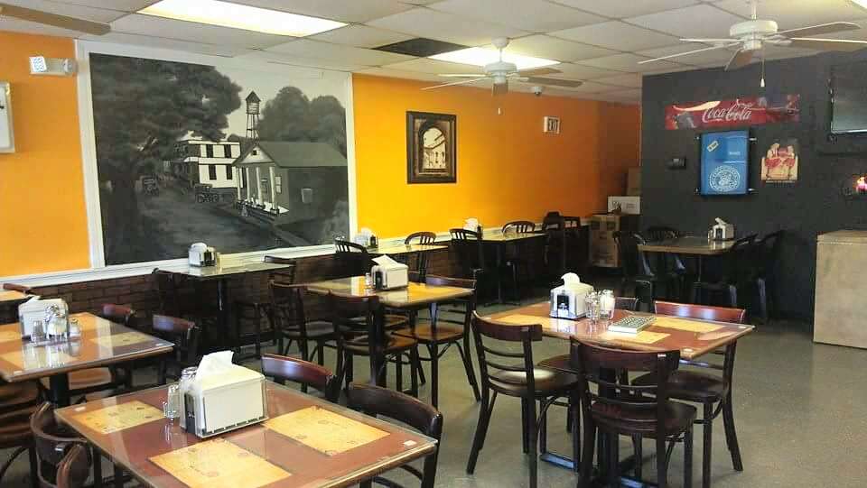 Papas Pizza | 336 S Lakeview Dr, Lake Helen, FL 32744, USA | Phone: (386) 228-3451