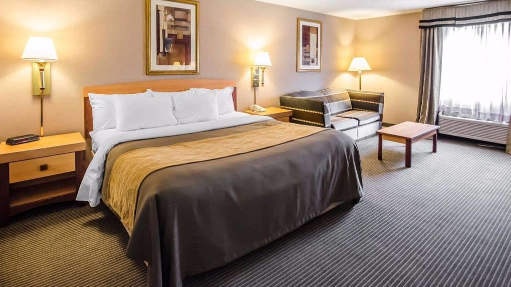 Quality Inn Nashville - Bloomington | 51 Chestnut Street West, Nashville, IN 47448, USA | Phone: (812) 720-9031