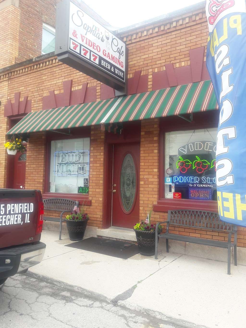 Sophias Cafe And Video Gaming | 755 Penfield St, Beecher, IL 60401, USA | Phone: (708) 231-6485