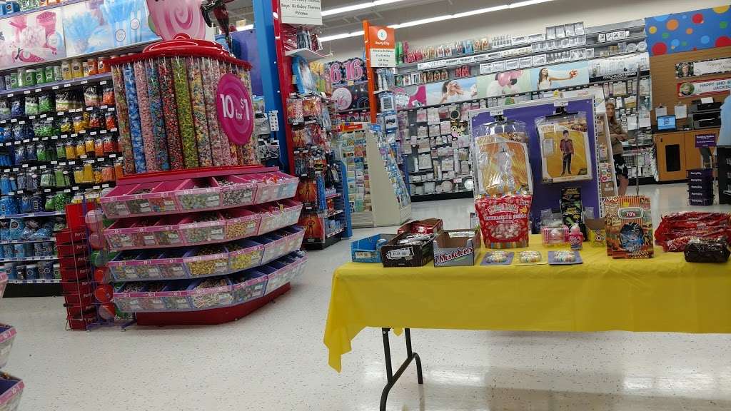 Party City | 670 Nassau Park Blvd, Princeton, NJ 08540, USA | Phone: (609) 799-2682