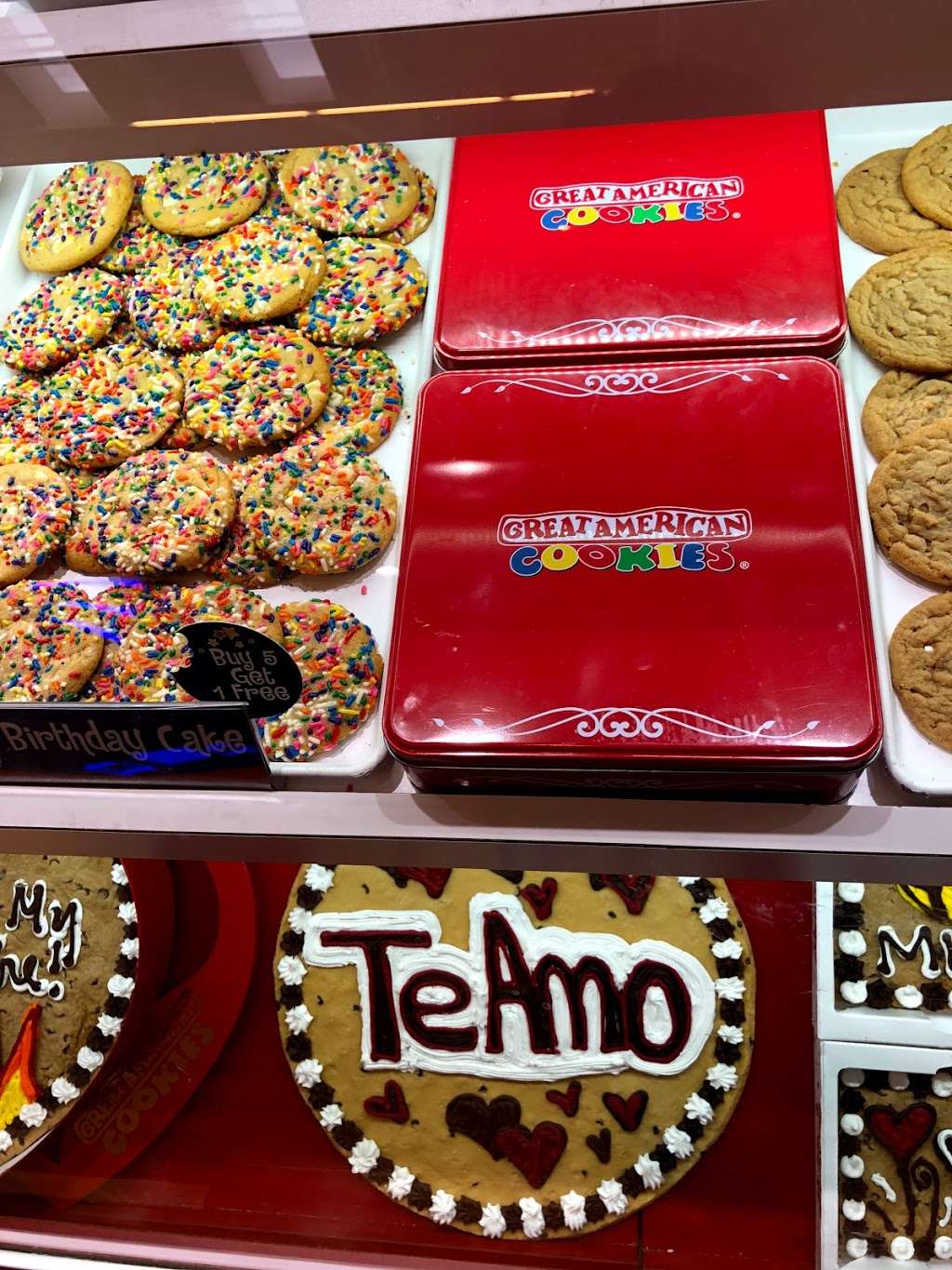 Great American Cookies | 3000 Grapevine Mills Pkwy, Grapevine, TX 76051, USA | Phone: (972) 691-1825