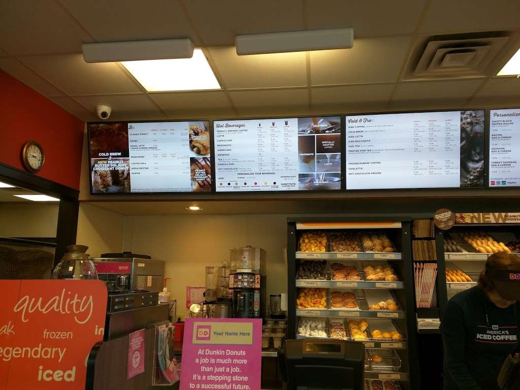 Dunkin | 671 Scranton Carbondale Hwy, Eynon, PA 18403, USA | Phone: (570) 876-4552