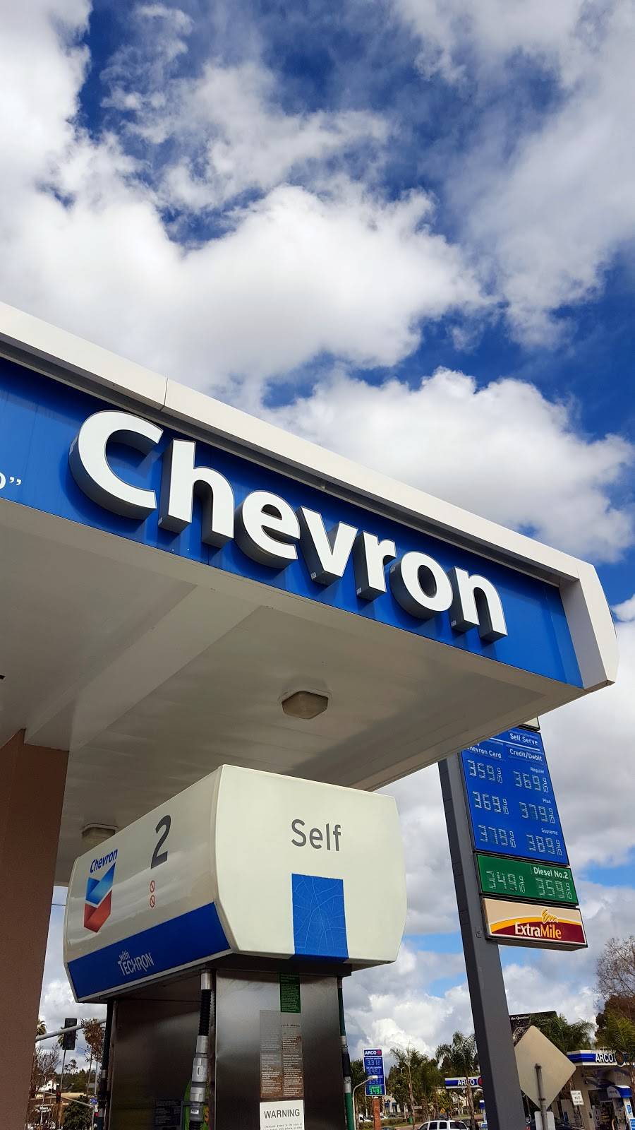 Chevron ExtraMileSan Diego | 8780 Lake Murray Blvd, San Diego, CA 92119, USA | Phone: (619) 697-2039