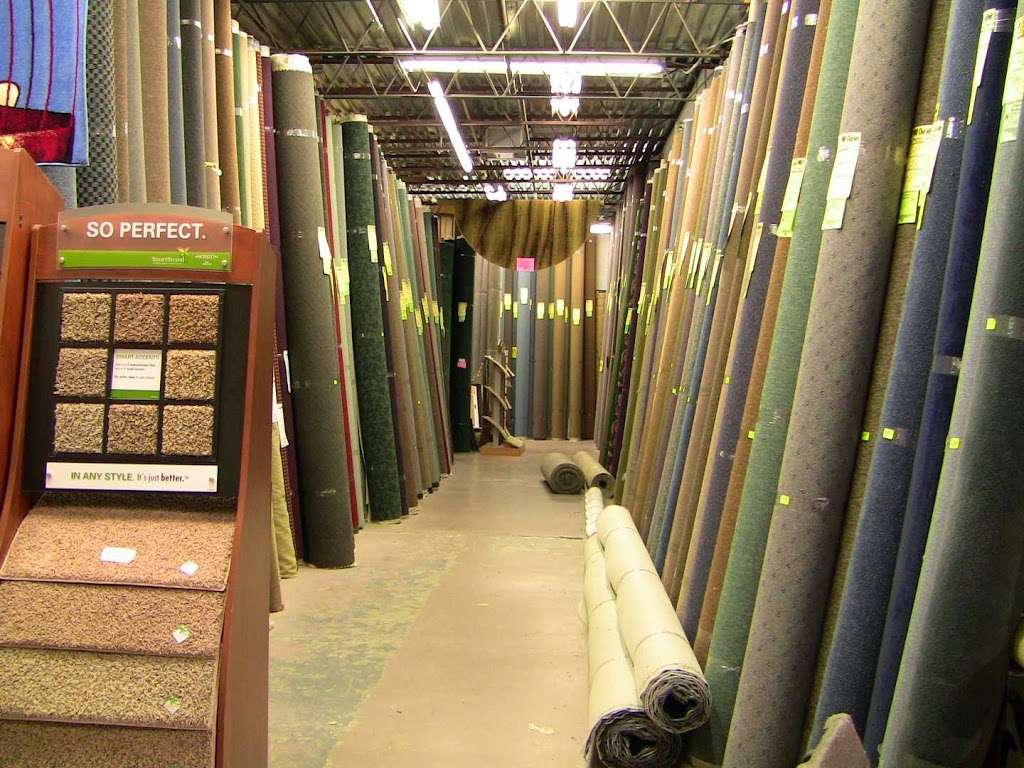 Carpet Mill Warehouse | 294 Windsor Hwy, New Windsor, NY 12553, USA | Phone: (845) 562-0234