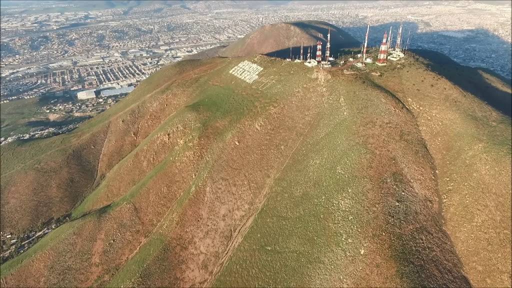 Cerro Colorado | Canon, Bugambilias, 22127 Tijuana, B.C., Mexico