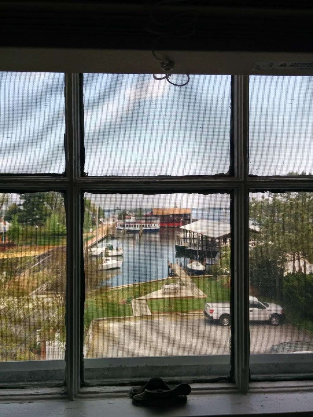 Hambleton Inn | 202 Cherry St, St Michaels, MD 21663, USA | Phone: (410) 745-3350