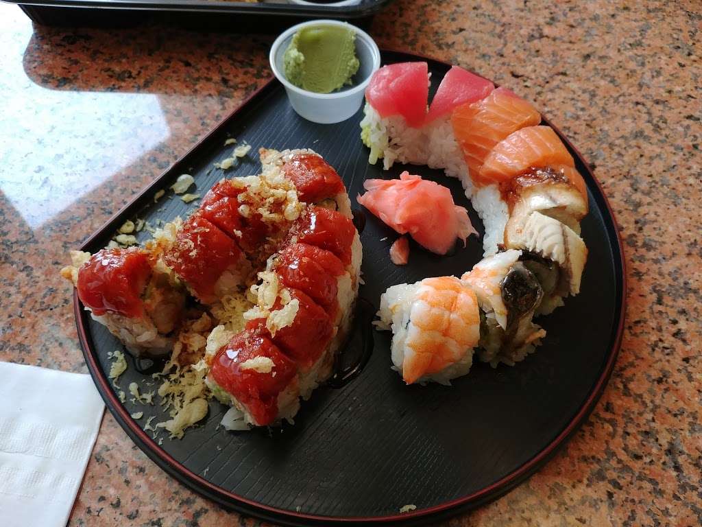 Maki Yaki LAX | 100 W Imperial Ave # H, El Segundo, CA 90245, USA | Phone: (310) 364-1231