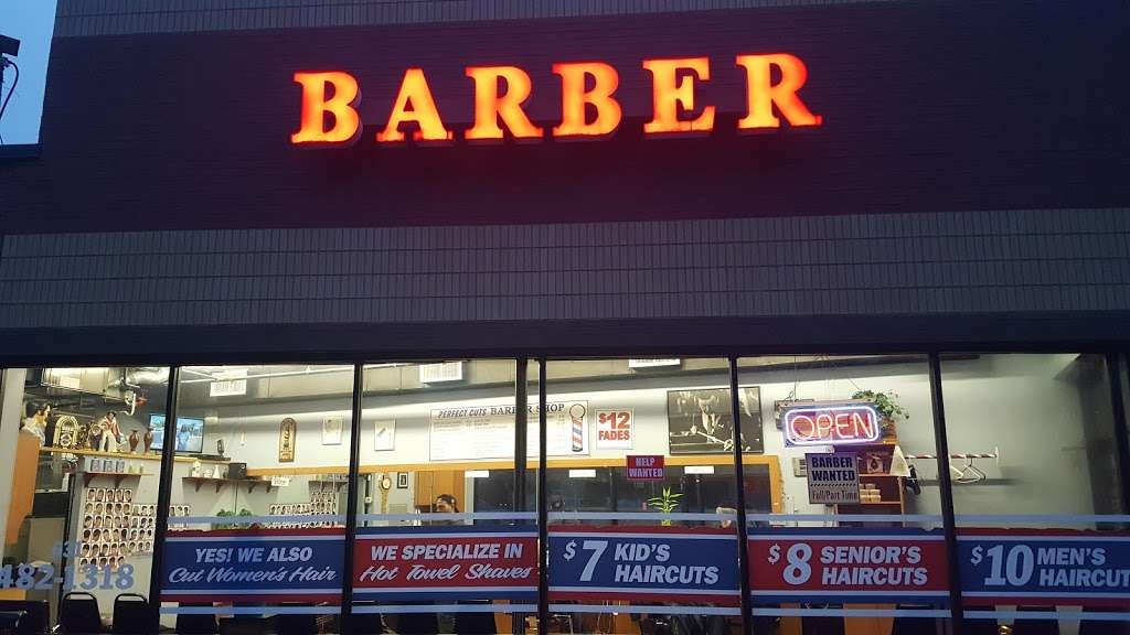 Perfect Cuts Barber Shop | 74 Deer Shore Square, North Babylon, NY 11703, USA | Phone: (631) 482-1318