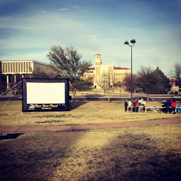 Stars & Stripes Drive-In Theatre | 5101 Clovis Rd, Lubbock, TX 79416, USA | Phone: (806) 749-7469