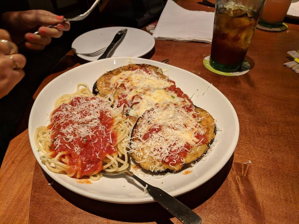 Olive Garden Italian Restaurant | 6700 US Highway 19 N, Pinellas Park, FL 33781 | Phone: (727) 525-4339