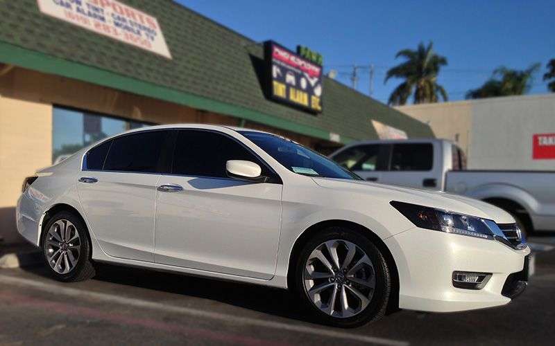 Arturo&Pariente Window Tint Shop/Mobile | 560 Gallardo St, Los Angeles, CA 90033, USA | Phone: (323) 994-0211