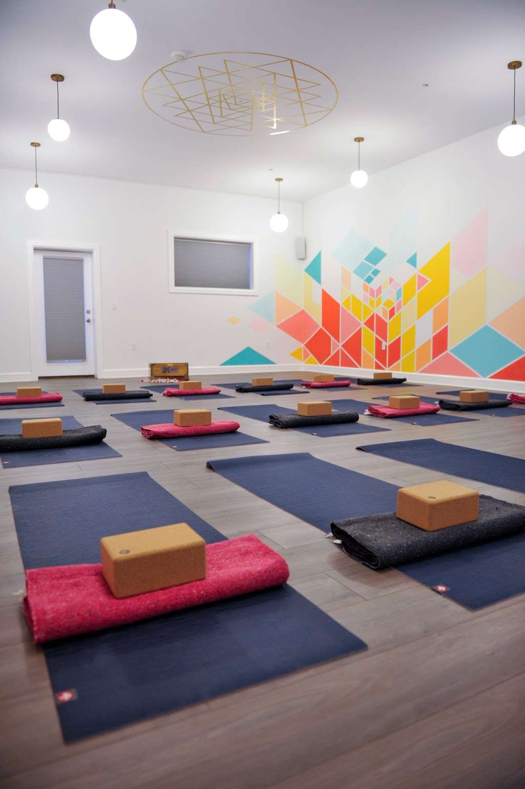 Asana Soul Practice - Hoboken | 411 Jefferson St, Hoboken, NJ 07030, USA | Phone: (201) 792-5254