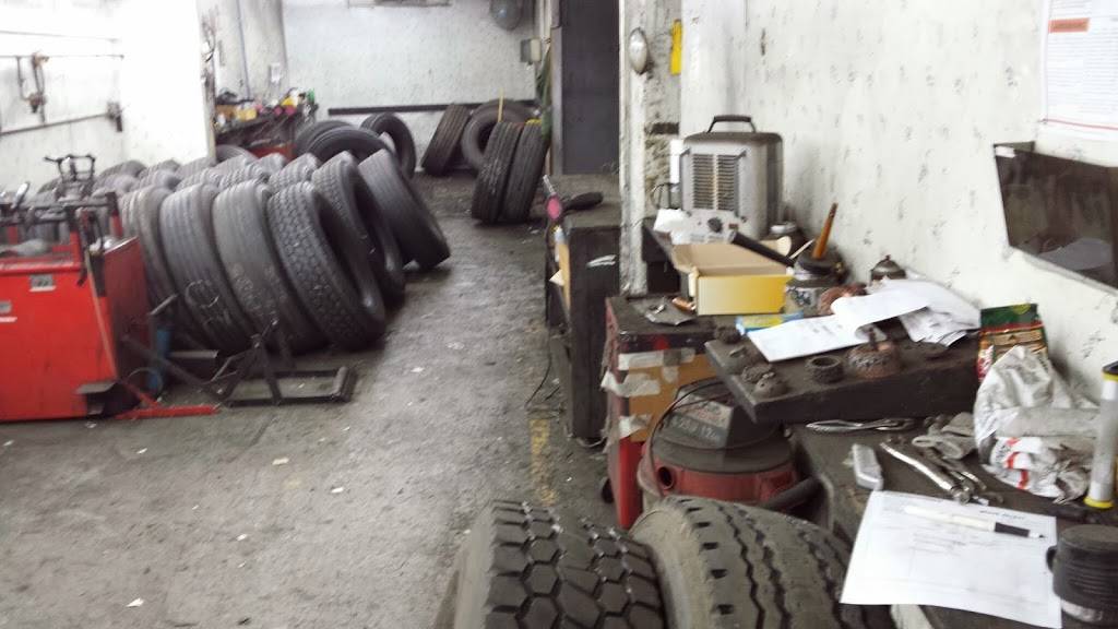 Northside Tire Co | 206 E 63rd St, Jacksonville, FL 32208, USA | Phone: (904) 765-5583