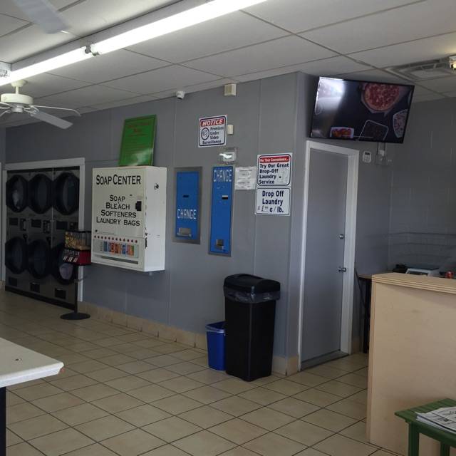 E-Z Laundry | 5027 Manor Rd, Austin, TX 78723, USA | Phone: (512) 368-5575