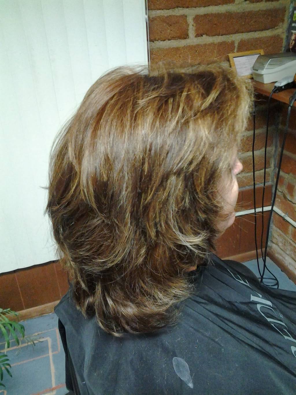 Michaels Hair Crafters | 3962 E Pima St, Tucson, AZ 85712, USA | Phone: (520) 323-0418