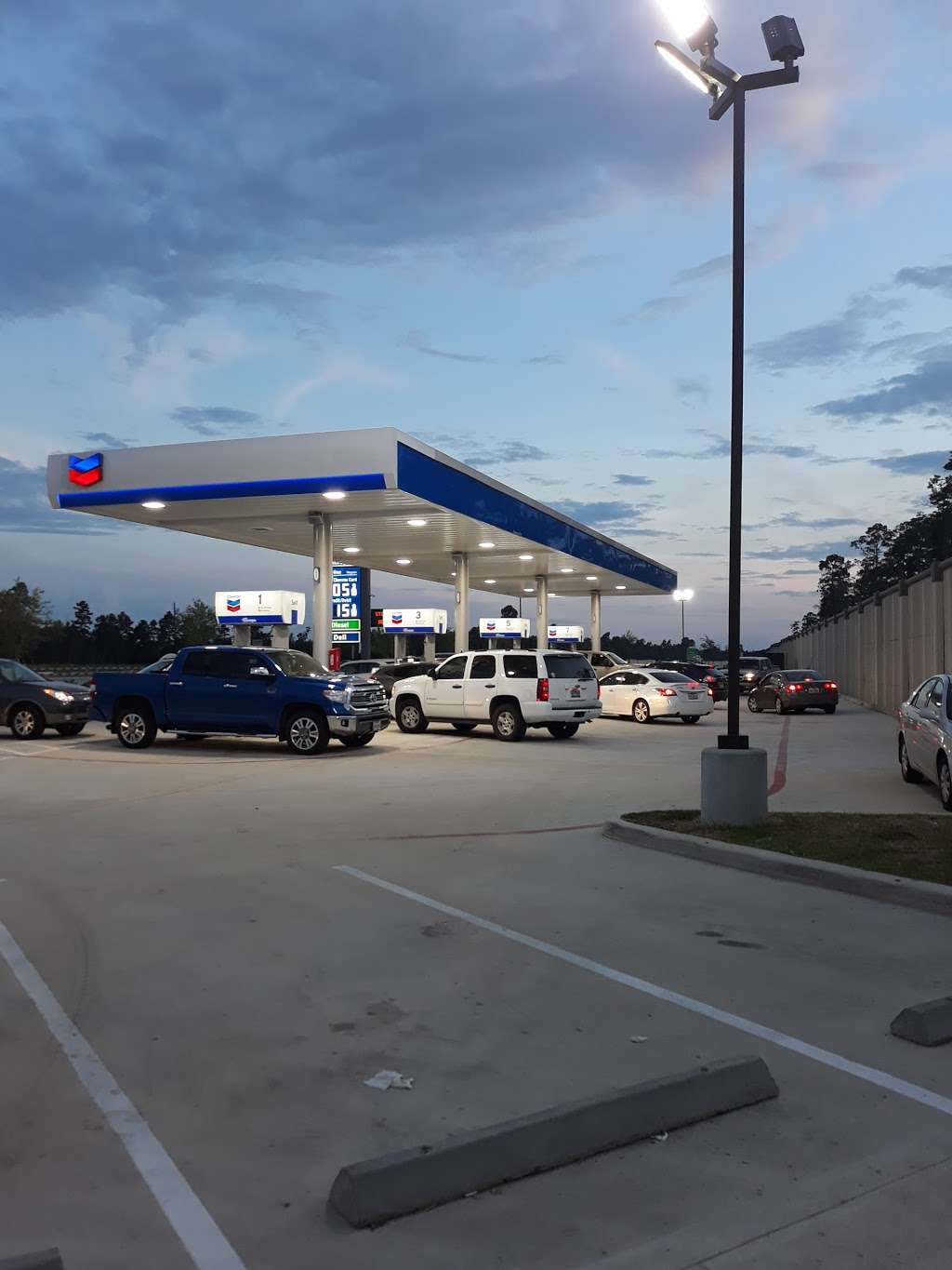 Express Mart Chevron | Grand Parkway Frontage Rd, Spring, TX 77386, USA