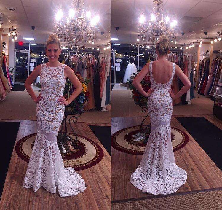 Elegant Couture | 12236 S Harlem Ave, Palos Heights, IL 60463, USA | Phone: (708) 671-8682