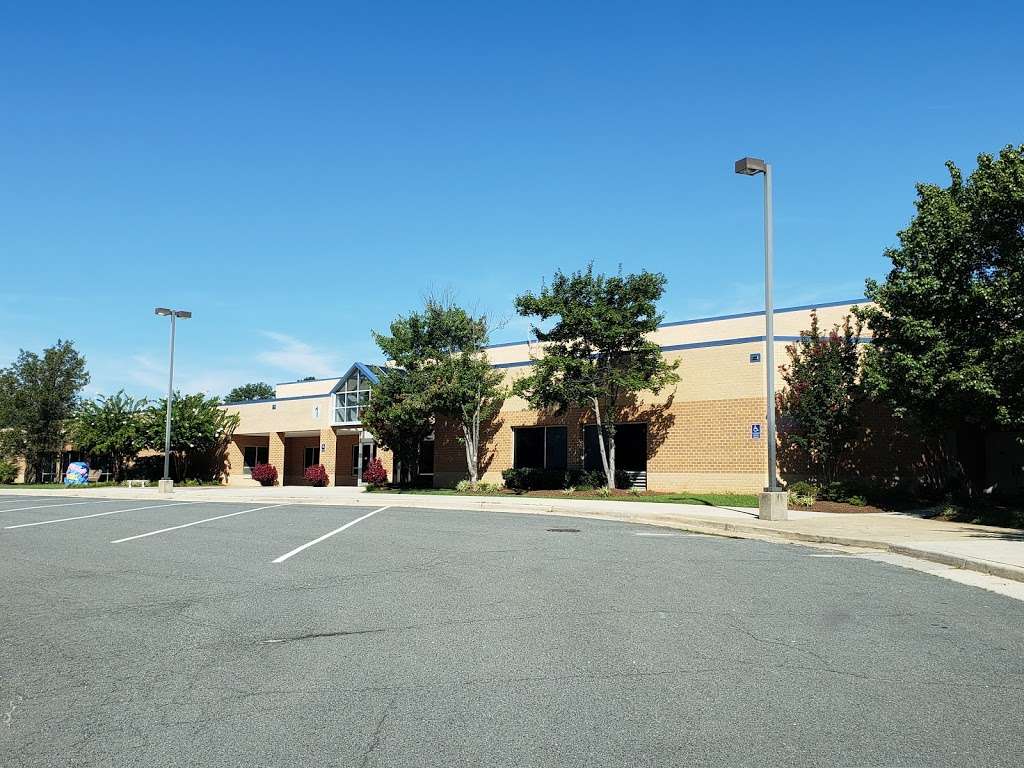 Silverbrook Elementary School | 9350 Crosspointe Dr, Fairfax Station, VA 22039, USA | Phone: (703) 690-5100