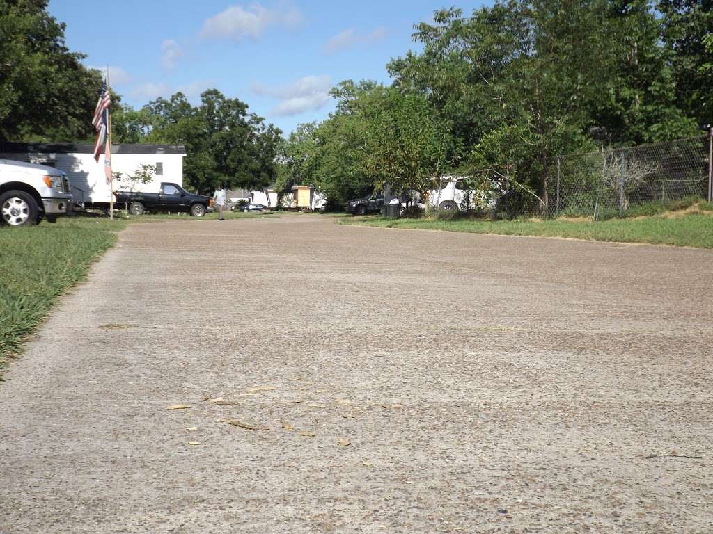 Santa Fe Mobile Home Park | 4120 Avenue O, Santa Fe, TX 77510, USA | Phone: (832) 422-7368