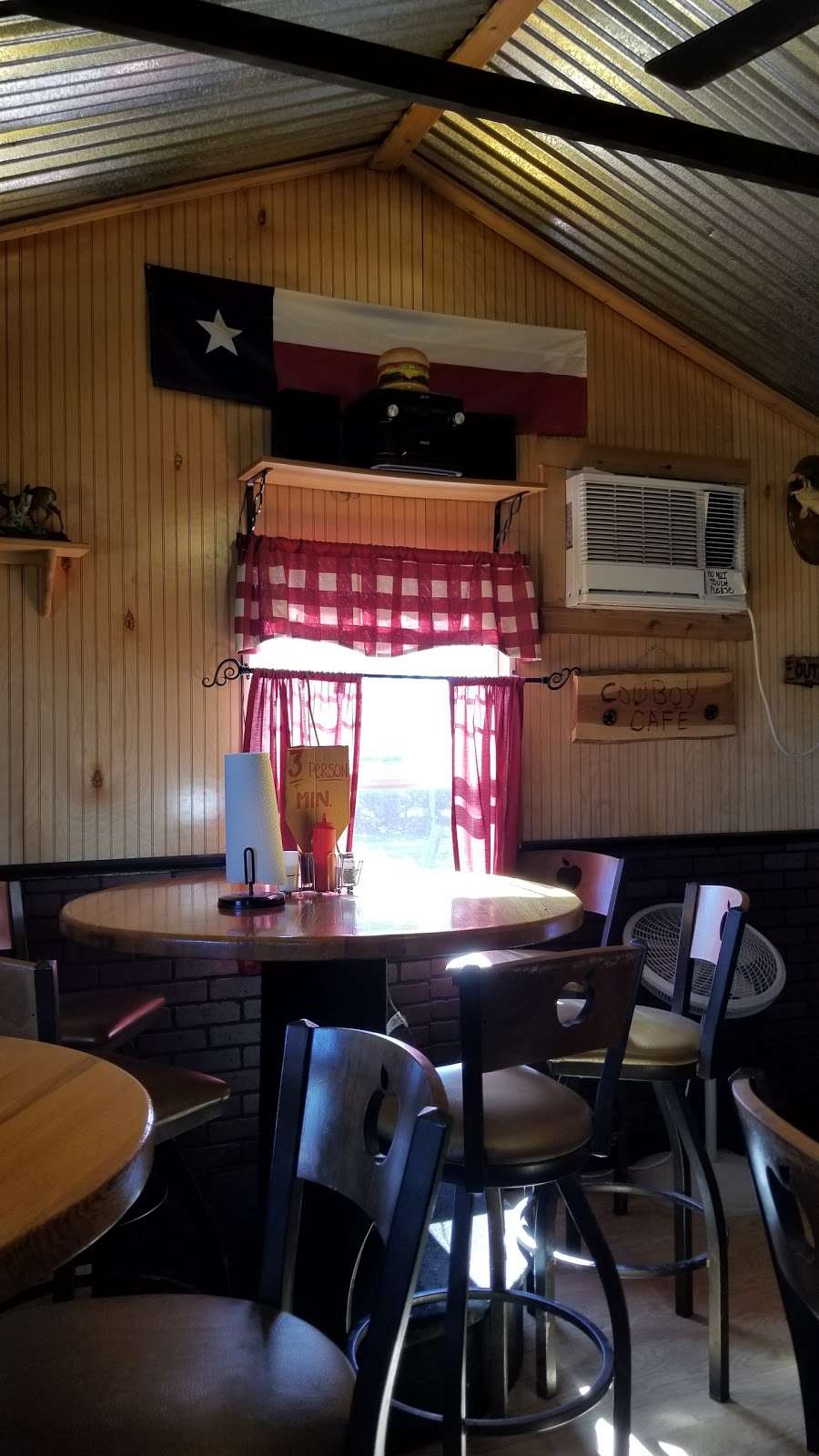 Hot Pit BBQ | 17334 Beaumont Hwy, Houston, TX 77049, USA | Phone: (281) 685-2185