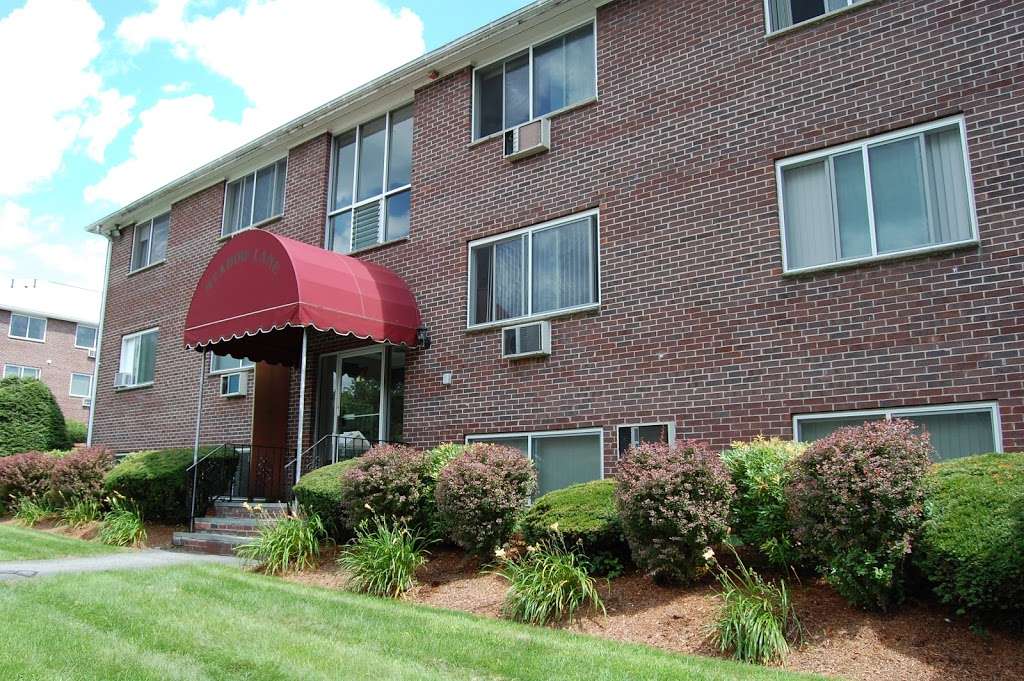 Heritage Properties - Meadow Lane Apartments | 18 E Meadow Ln, Lowell, MA 01854, USA | Phone: (978) 458-3303