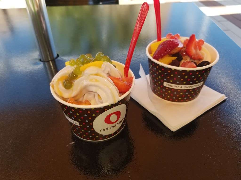 Red Mango | 635 E Boughton Rd #146, Bolingbrook, IL 60440 | Phone: (630) 914-5957