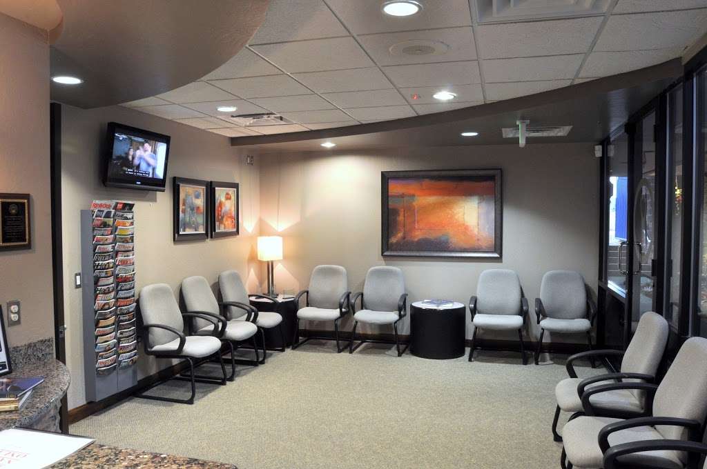 Dr Jason Augustine DDS - Periodontist & Dental Surgeon | 4025 W Bell Rd Suite #4, Phoenix, AZ 85053, USA | Phone: (602) 899-2154